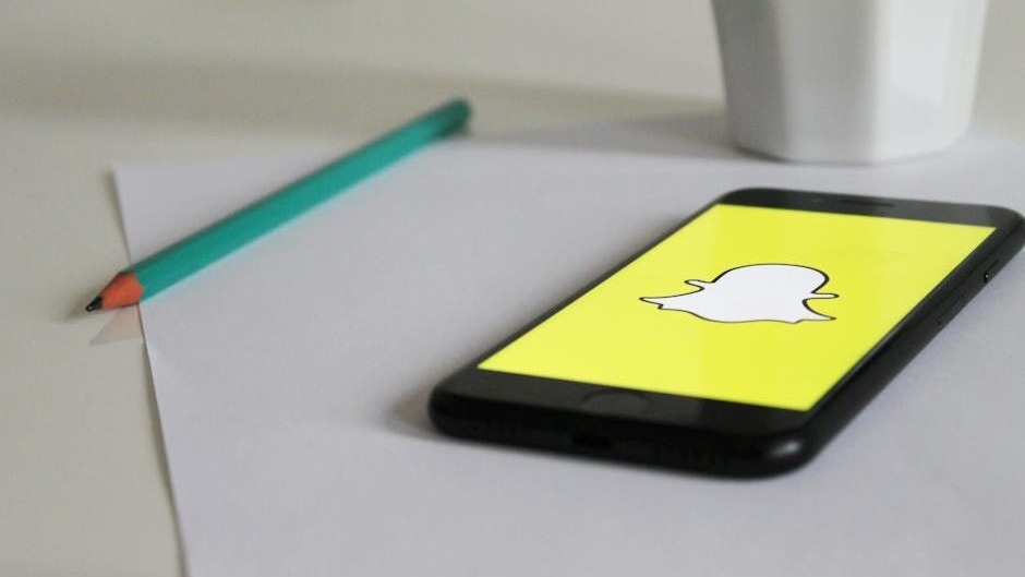 Snap启动大规模裁员计划，近16%全职员工受波及