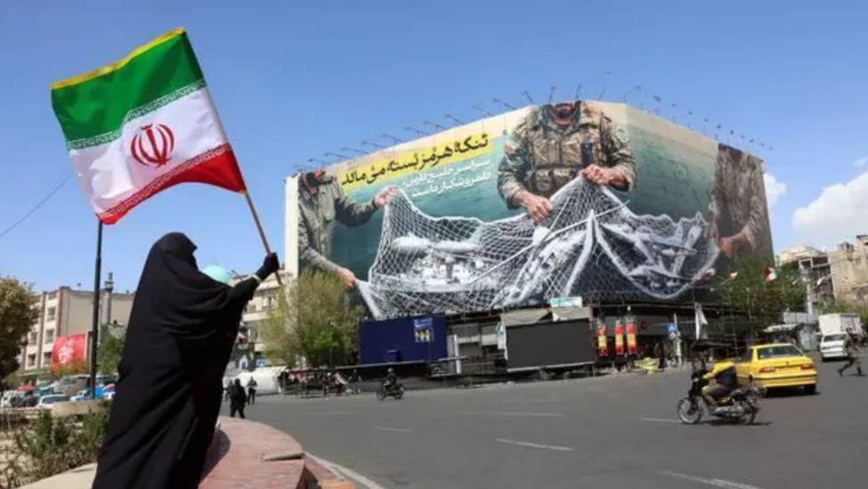 伊朗最高领袖阐述三大立场 坚定要全面击败对手