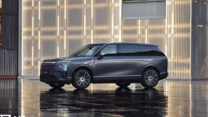 小鹏GX豪华SUV双色调登场,官方揭秘外观设计理念