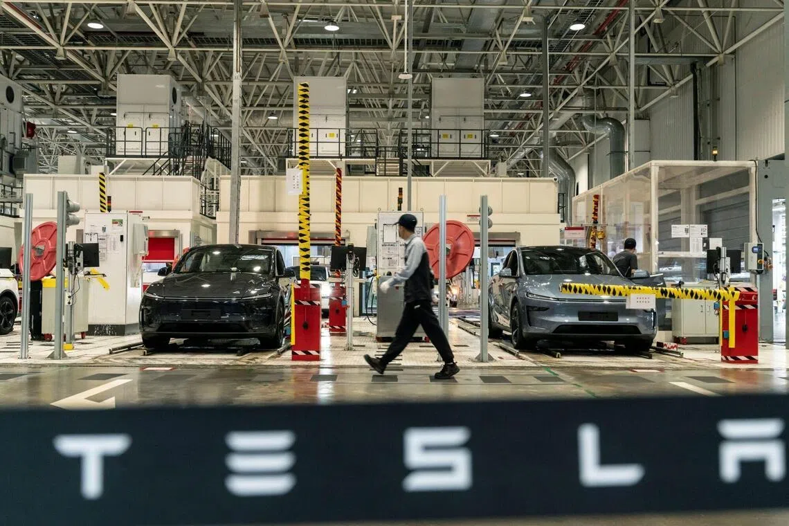 华尔街正密切关注特斯拉2026年第一季财报发布，并将其视为检验该公司人工智能（AI）叙事能否提振市场信心的关键时刻（Bloomberg）