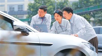 探寻新能源汽车产业的“人才密码”