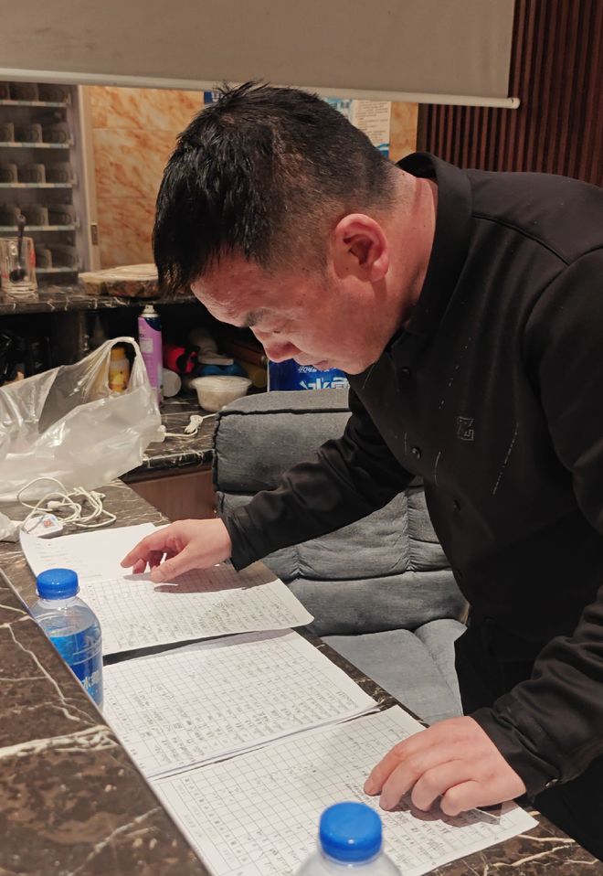 花了210万元装修，酒店突然不对外营业！当地回应：不会让老板亏