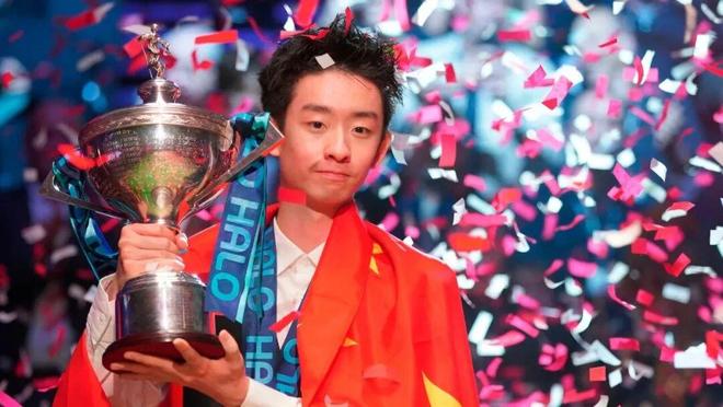 00后新星吴宜泽夺得斯诺克世锦赛桂冠，与传奇奥沙利文有何渊源？