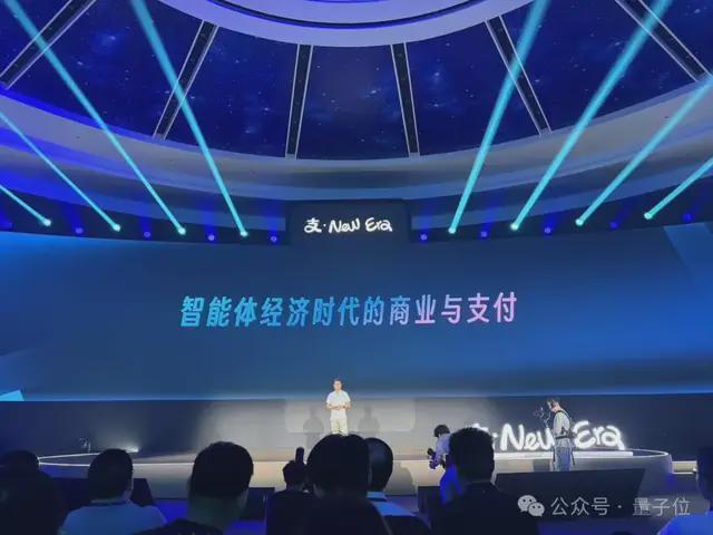 1400亿Agent入场,“流量”这条护城河要塌了