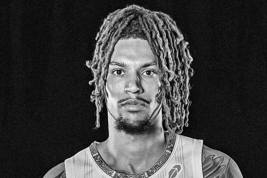 NBA灰熊29岁前锋克拉克去世 死因调查中