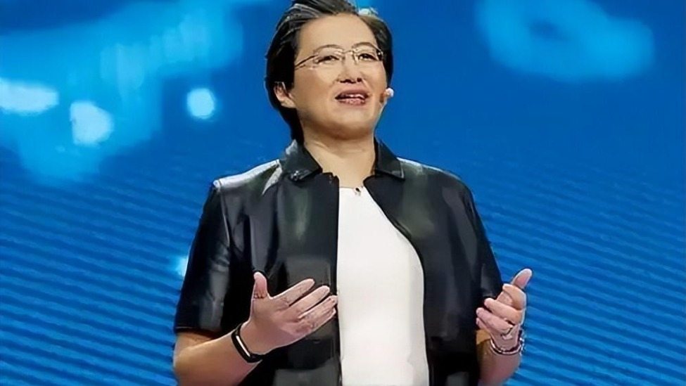 黄仁勋刚走,苏妈就来了 | 附演讲全文