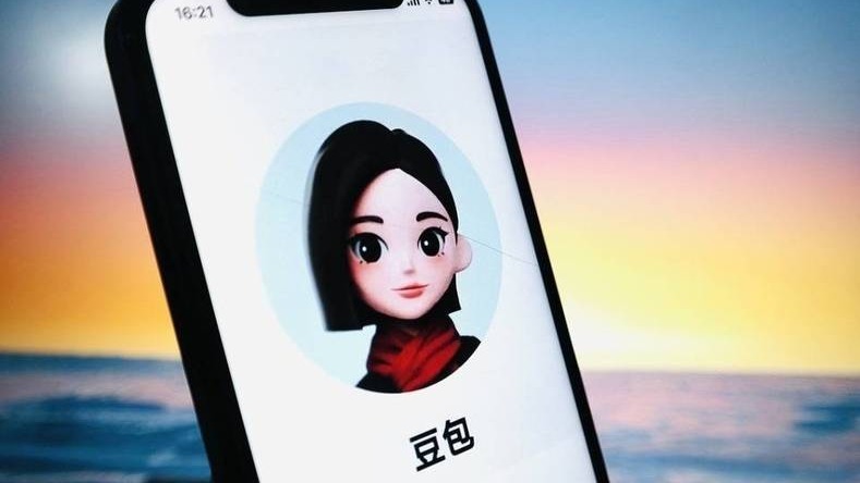 笑死!竟然真有人在豆包预约餐厅