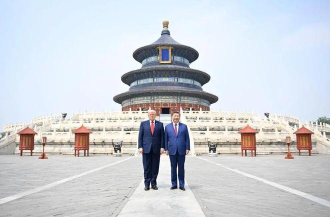 特朗普返美第一时间赞盛中国行:巨大成功,非常精彩!这真是历史性的时刻!
