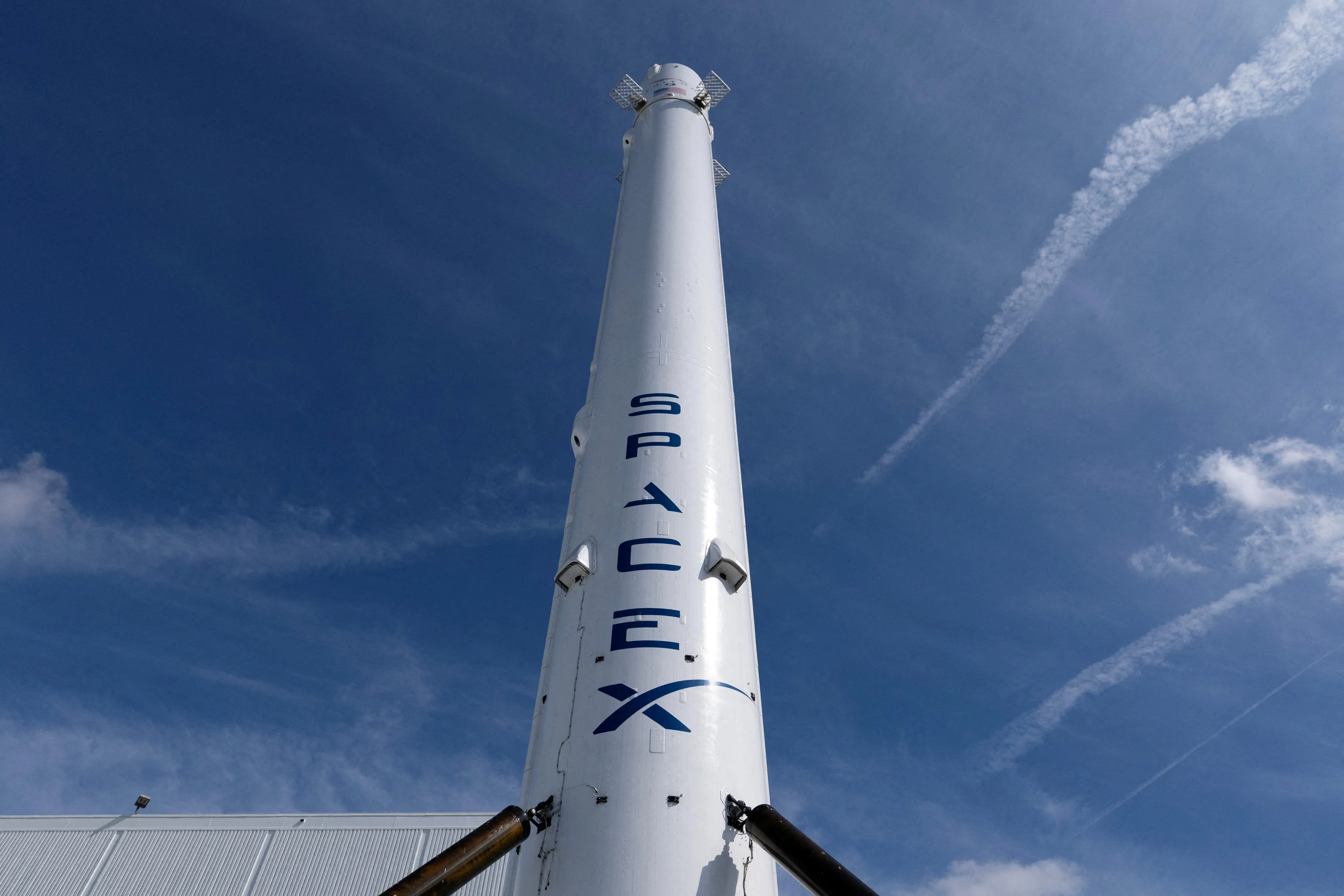 随着xAI并入后，SpaceX最新估值已飙升到大约1.25万亿美元，比谷歌最早投资的时候暴涨超过124倍。（路透社）