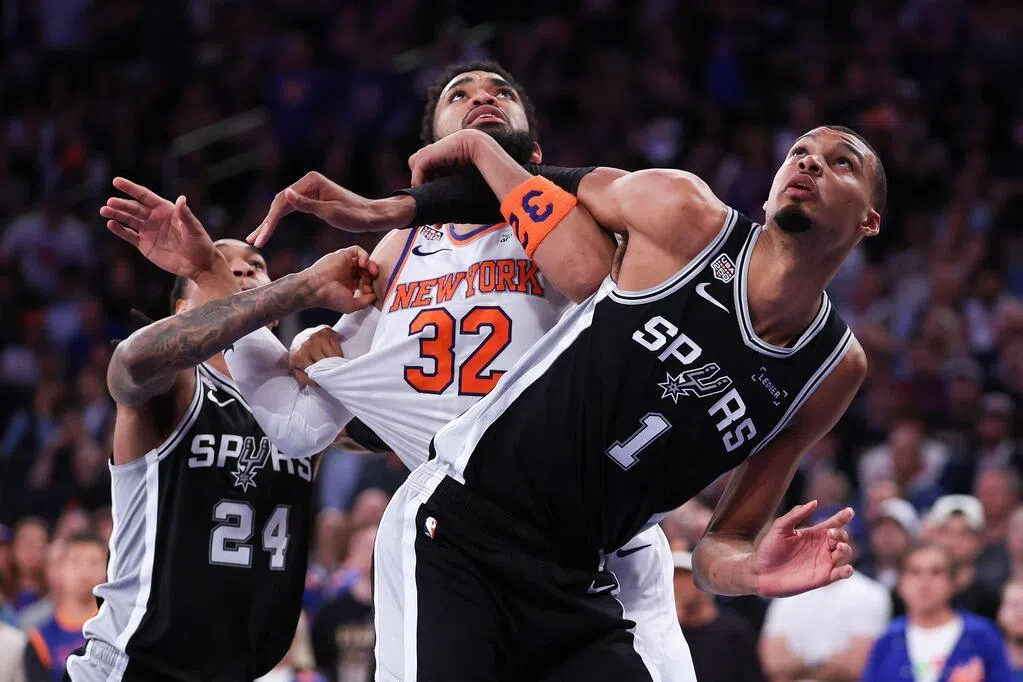 文班亚马豪取32分助马刺扳回一城 NBA总决赛1比2落后尼克斯